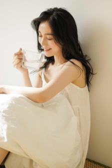 小姐好白电影
